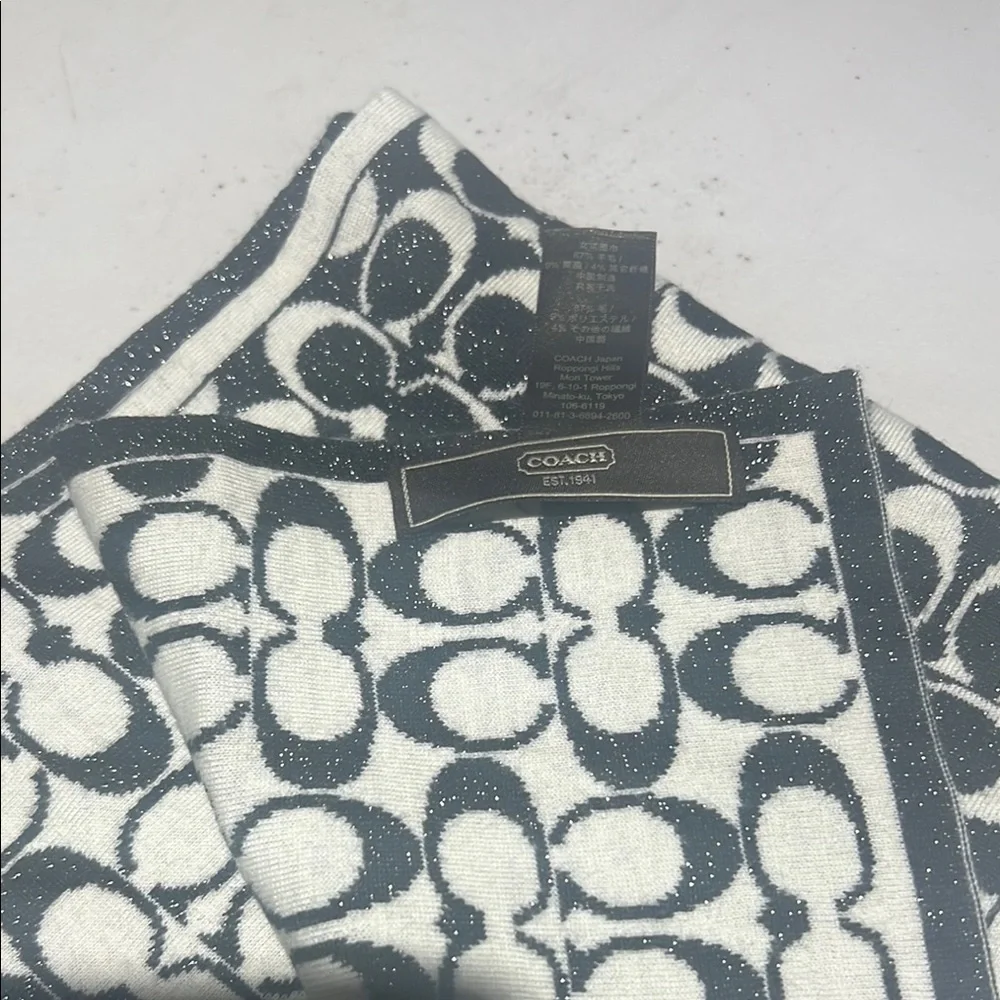 Coach Signature C Pattern Knit Scarf 8x48